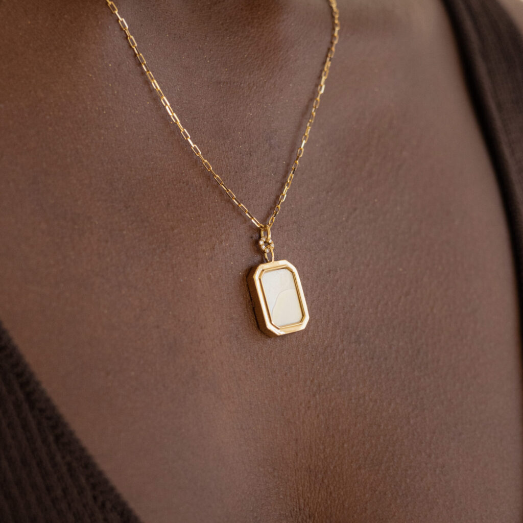 Collier Lumen blanc